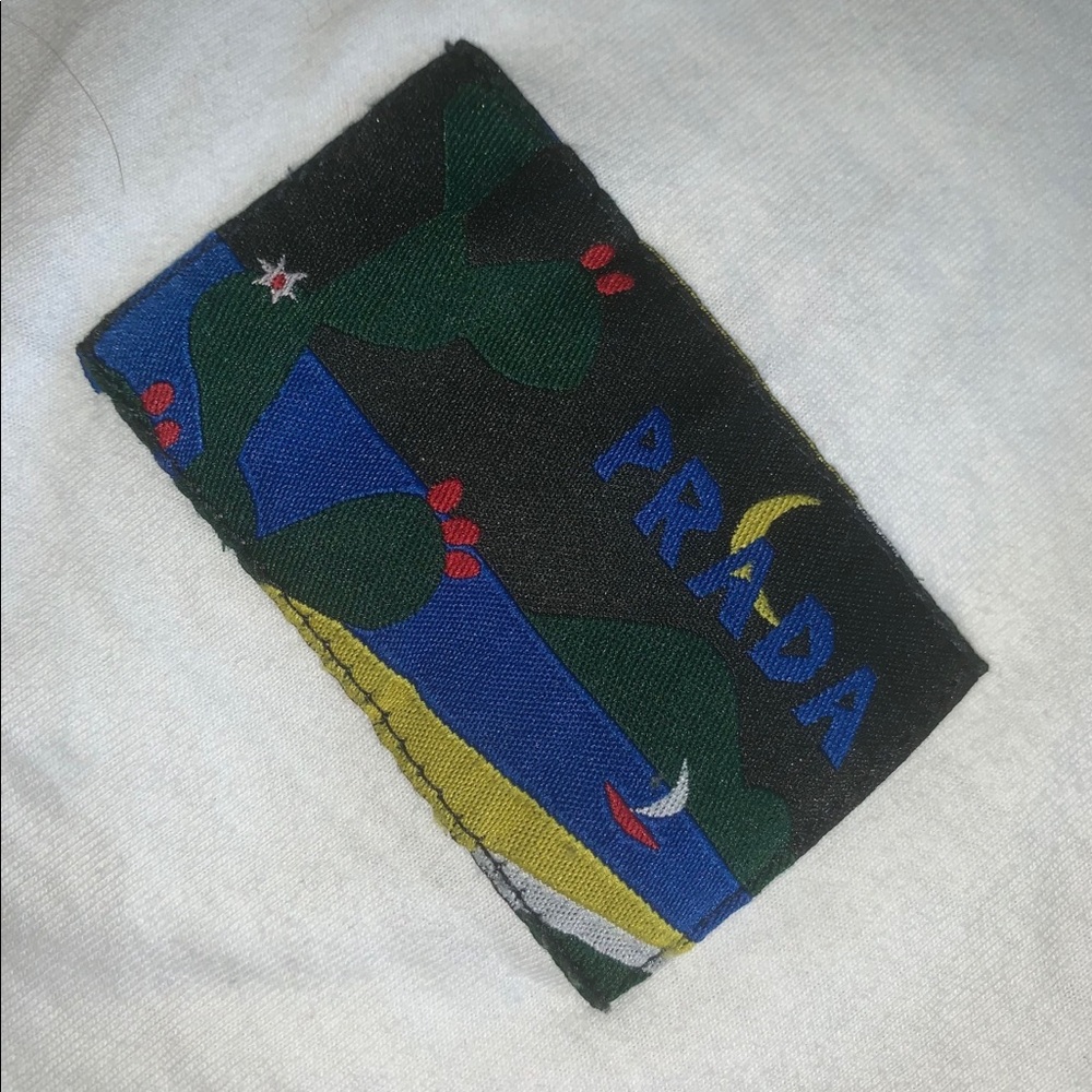 Prada tee shirt - Picture 5 of 6